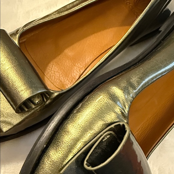 COCLICO Yale Loafer Metallic Gold Flats - Picture 14 of 14